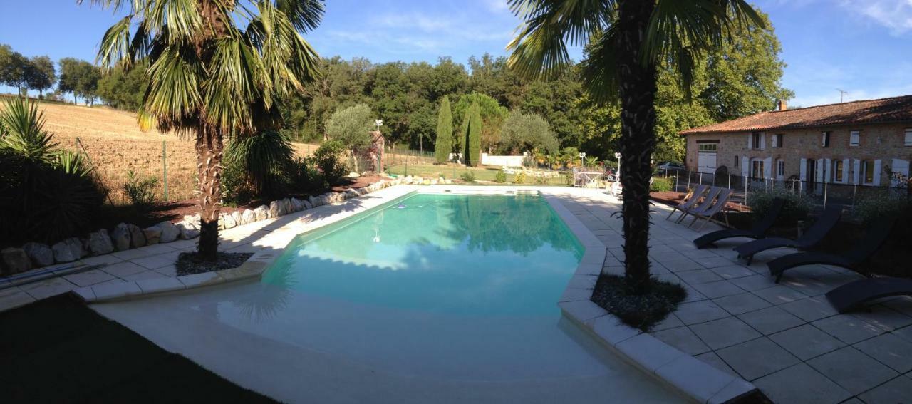 Bed and Breakfast Le Mas De Briquepierre Caraman Exterior foto