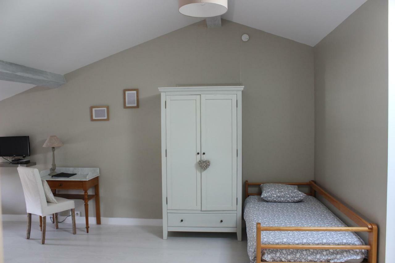 Bed and Breakfast Le Mas De Briquepierre Caraman Exterior foto