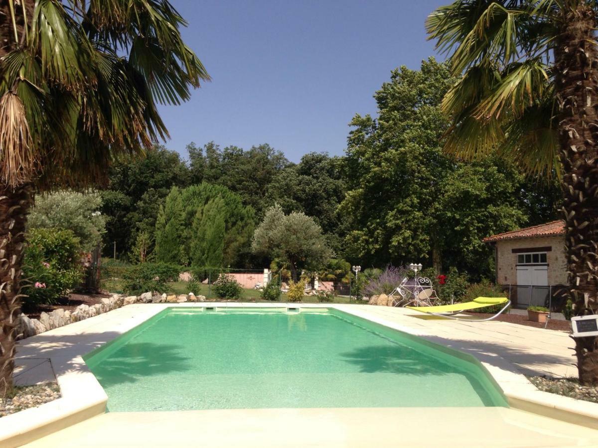 Bed and Breakfast Le Mas De Briquepierre Caraman Exterior foto
